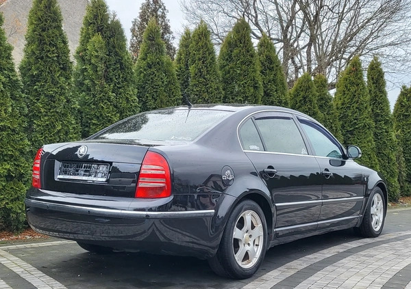 Skoda Superb cena 12900 przebieg: 225000, rok produkcji 2007 z Łęknica małe 232